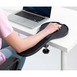 Ergonomická podpěra předloktí k PC stolu